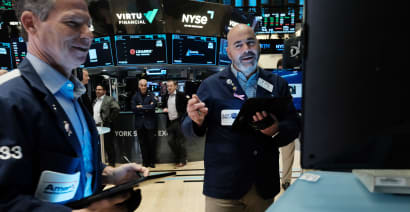10-year Treasury yield slides as traders weigh Fed policy plans, await key data