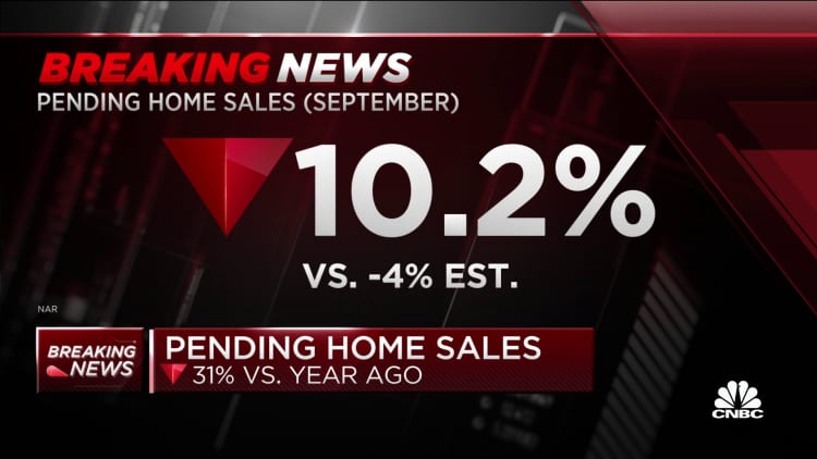 Pending home sales plunge 31% versus one year ago amid rising mortgage rates