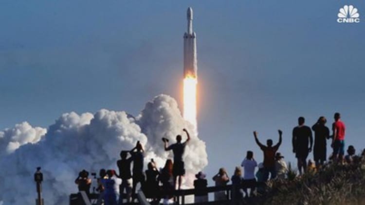 Musk's SpaceX launches Falcon Heavy on first military mission to space
