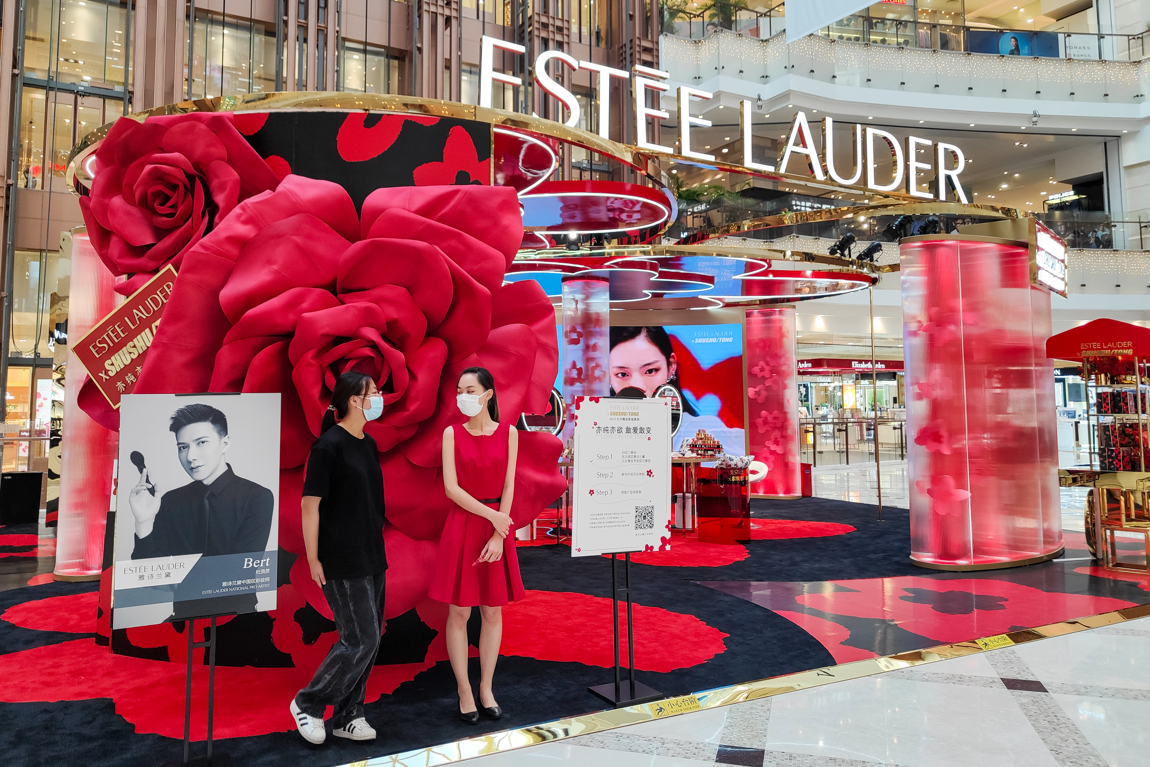 Skincare and Asian consumers power Estée Lauder's growth