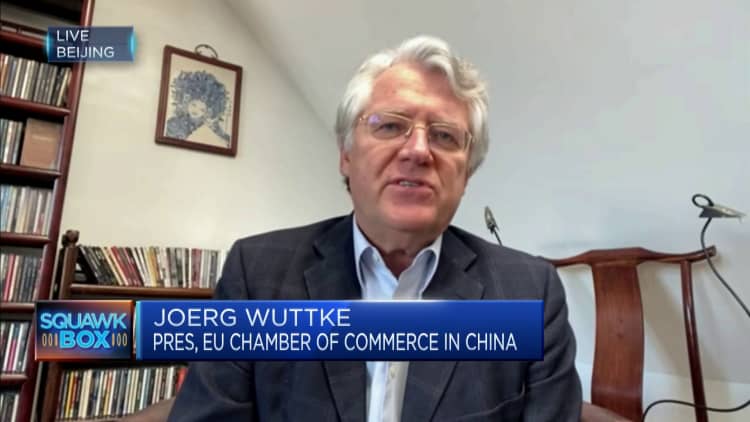 60 cardinal  jobs successful  China are babelike  connected  the European market, says EU Chamber of Commerce successful  China