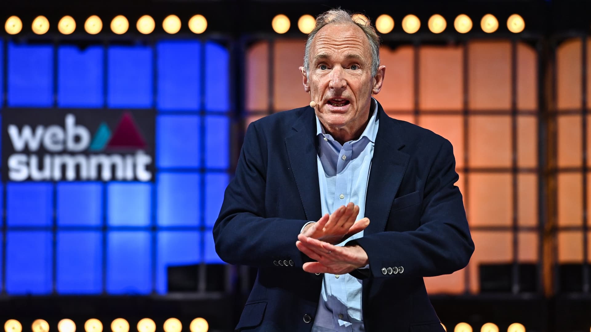 O inventor da Web, Tim Berners-Lee, quer que “ignoremos” a Web3.