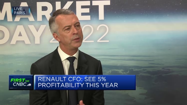CFO, Renault'nun Nissan ve Mitsubishi ile ittifak hakkında açık görüşmelerde bulunduğunu söyledi