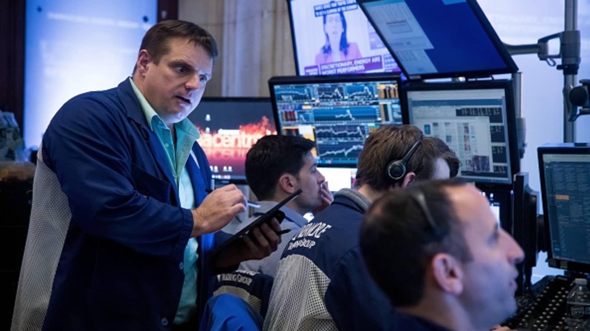 Traders work on the floor of the New York Stock Exchange NYSE in New York, the United States, on Nov. 2, 2022.