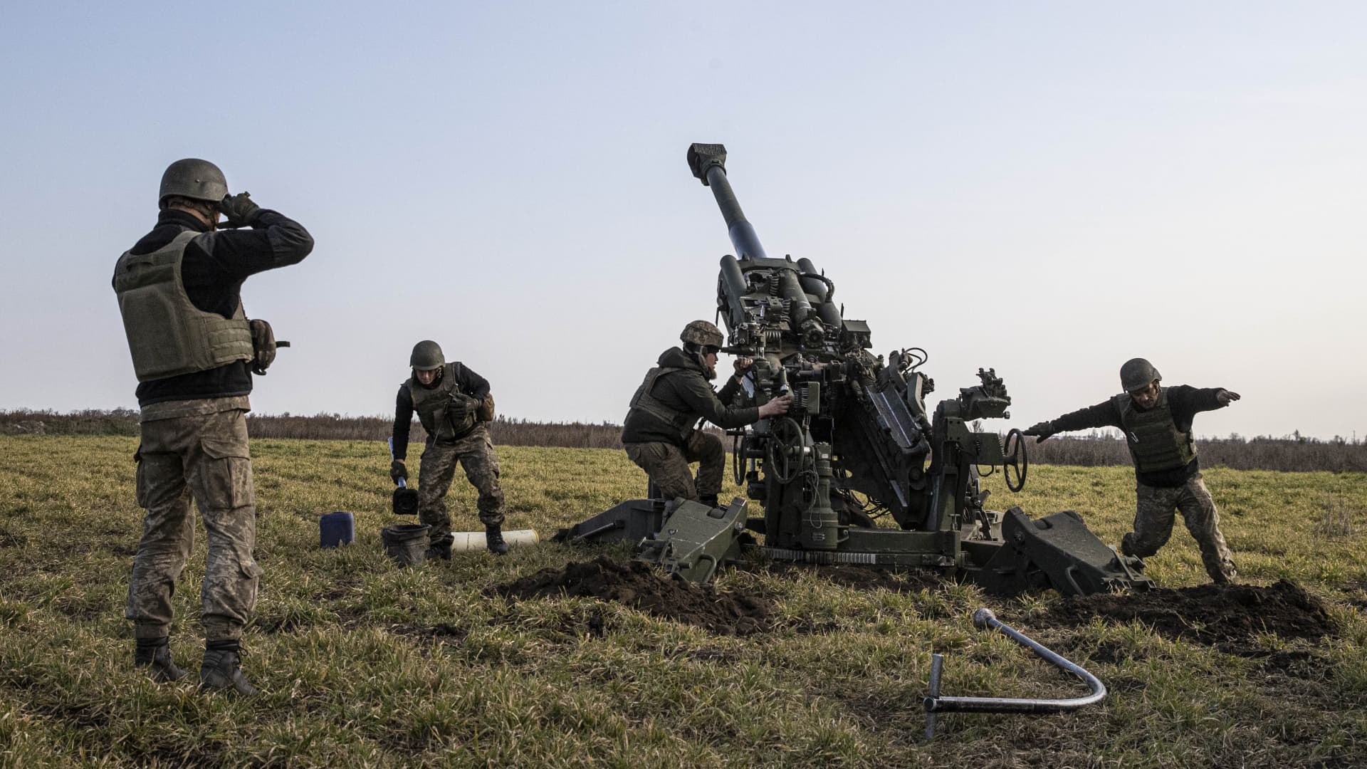 A howitzer, belonging to Ukrainian artillery battery attached to the 59th Mechanized Brigade, shoots-off to target the points controlled by Russian troops in order to support to the Ukrainian army as Russia-Ukraine war continues in Kherson Oblast, Ukraine on November 05, 2022.