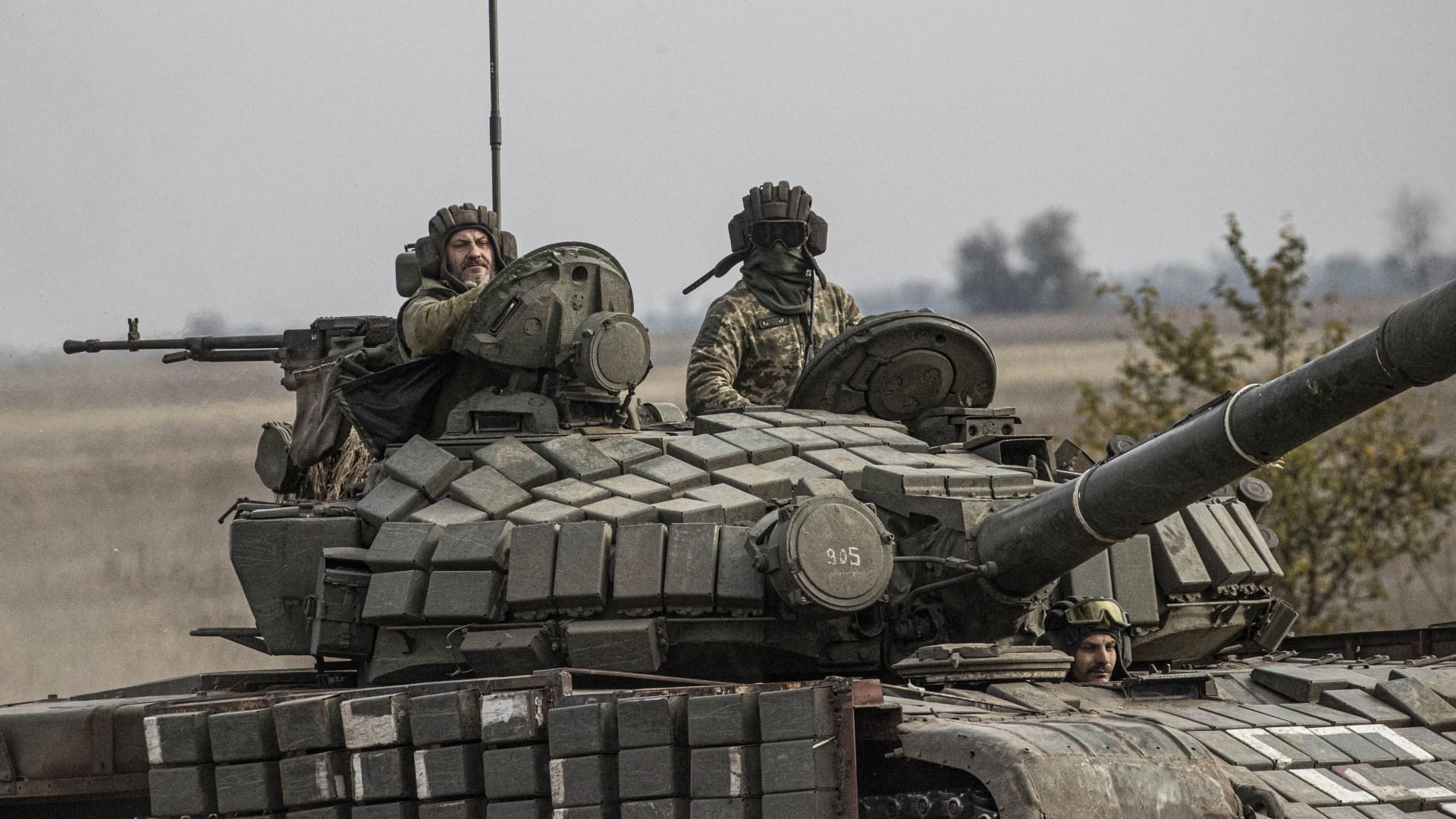 Ukrainian Armed Forces continuing their move toward the Kherson front in Ukraine on Nov. 9, 2022.