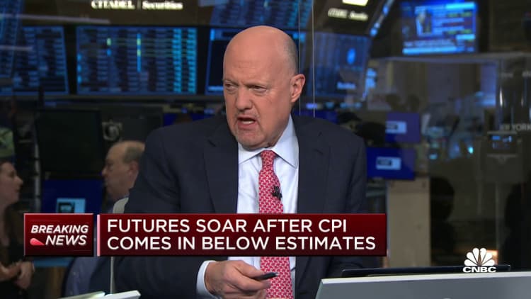 Jim Cramer weighs in on FTX fallout: This is your chance to get out of crypto