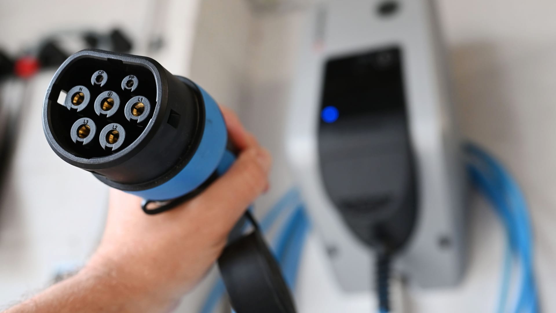 This residence electrical automobile charging inventory can almost double, Financial institution of America says in improve