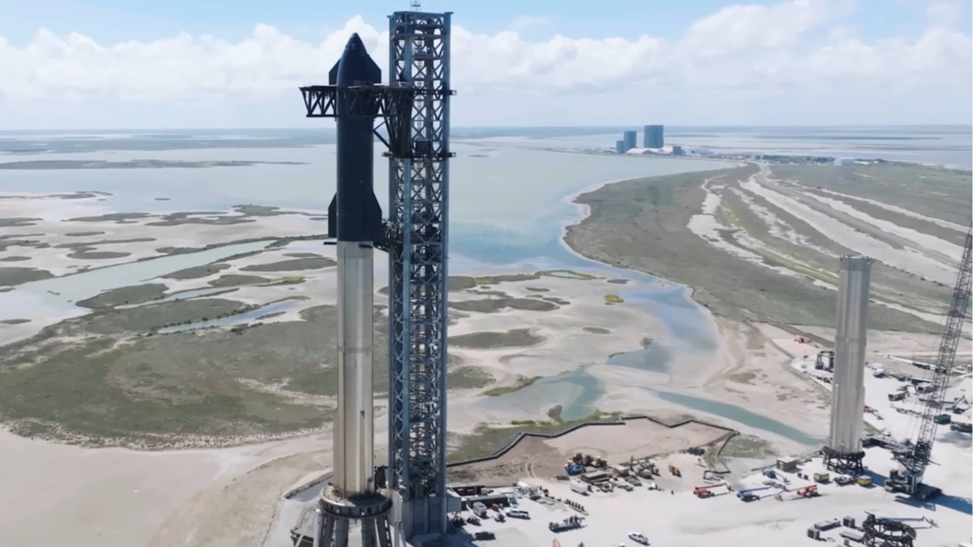 John Sen Xxx Video - SpaceX set to join FAA to fight environmental lawsuit over Starship