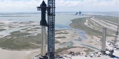 SpaceX set to join FAA to fight environmental suit that may delay Starship work