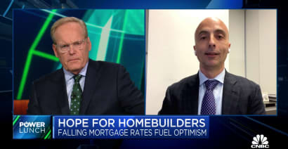 First-time-buyer-focused homebuilders are best positioned when mortgage rates fall, says UBS's Lovallo