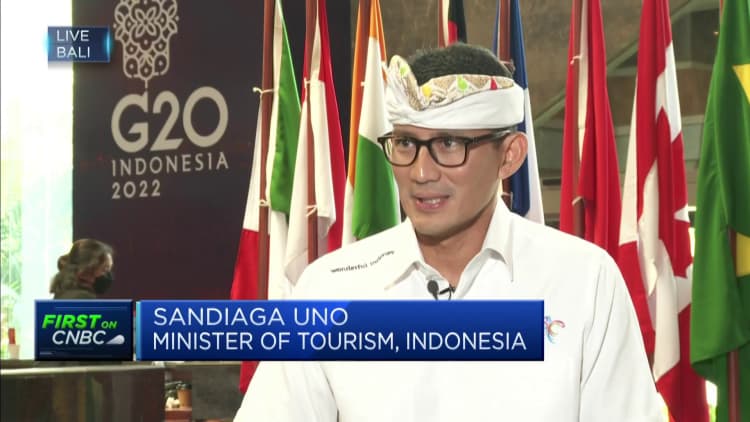 Foreign tourist arrivals won't return to pre-Covid levels until 2025, says Indonesian minister