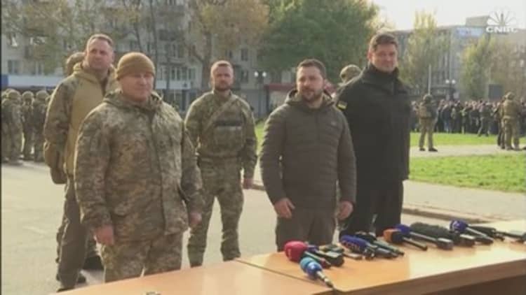 Ukraine President Volodymyr Zelenskyy visits Kherson after Ukrainian forces retake territory