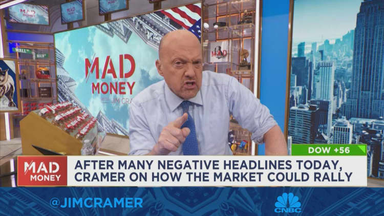 Jim Cramer says there's a 'real possibility' the Fed can engineer a soft landing