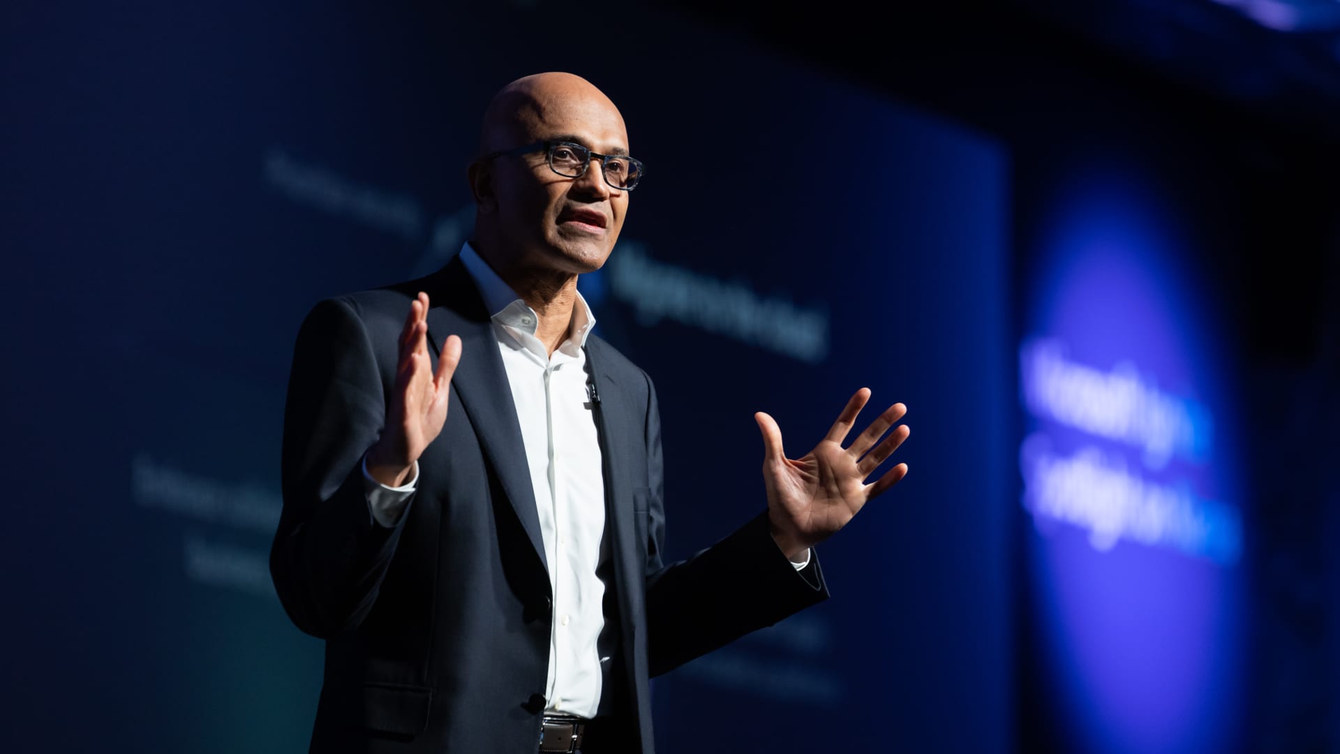 Microsoft Azure losing money on $29 bln in revenue