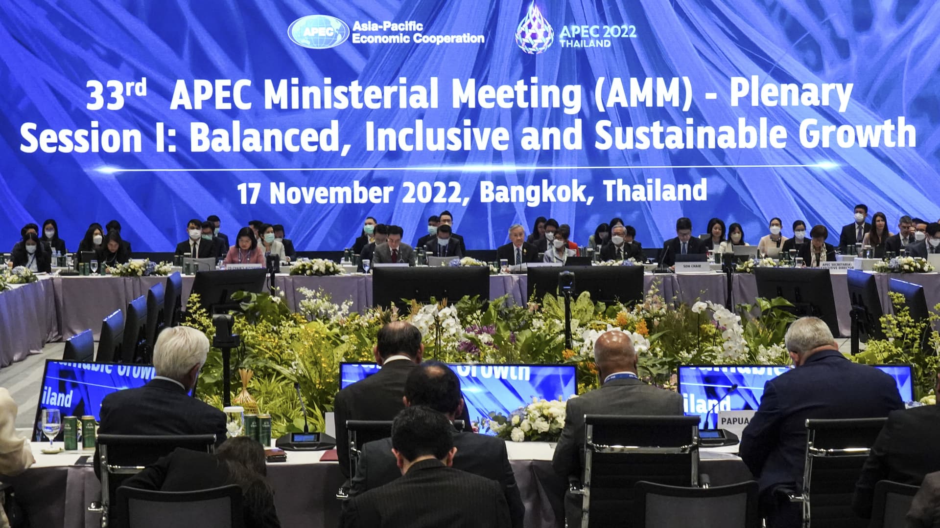 Photo of After ASEAN and G-20, diplomats make last push on Ukraine crisis at APEC