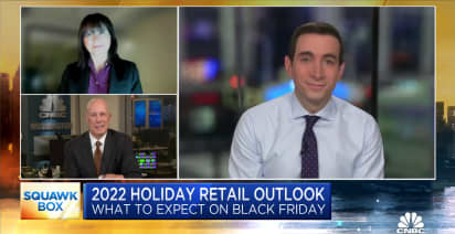 Consumers are going to shop in record numbers over the holidays, says National Retail Federation CEO
