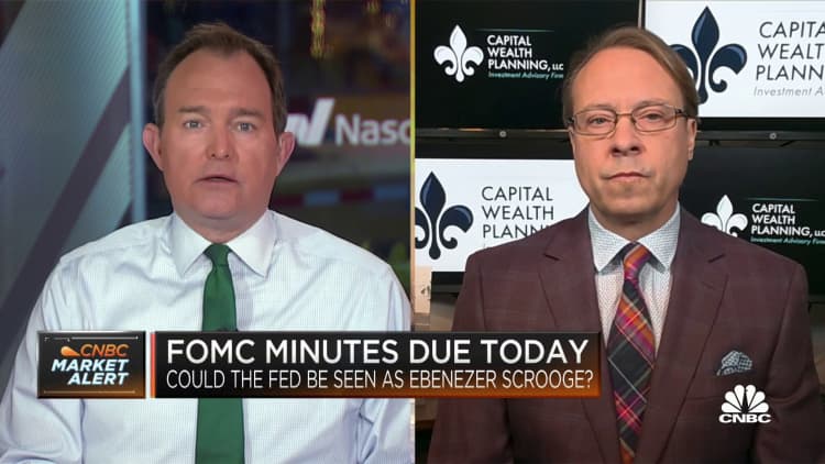 Markets will not see an 'all clear' signal during the first half of 2023, says Kevin Simpson