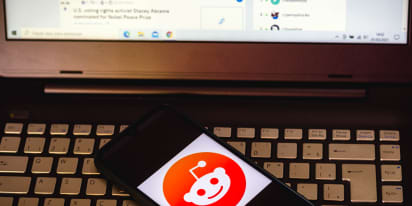 Reddit will charge fees to millions of third-party apps that access its data