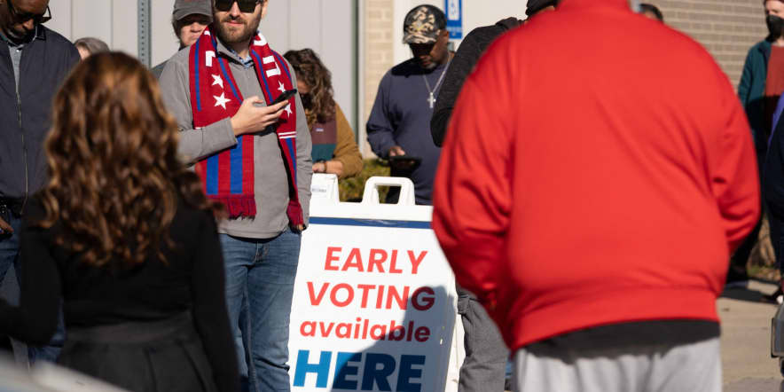 Early voter turnout accelerates in Georgia Senate runoff after record-breaking day