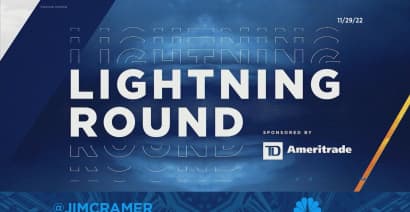 Cramer's lightning round: I like Morgan Stanley over SoFi Technologies
