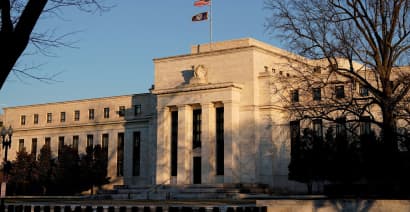 The Federal Reserve leaves rates unchanged: How it impacts your money