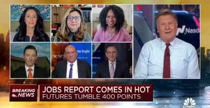 Four experts break down November's hotter-than-expected jobs report