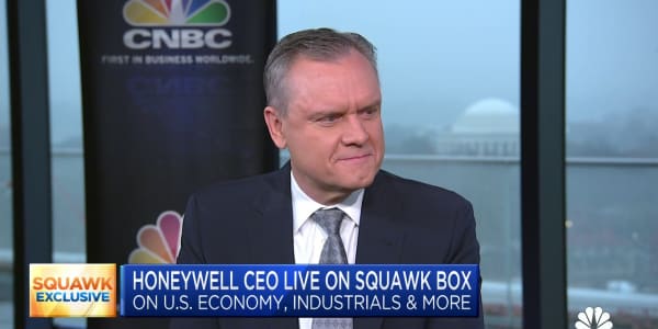 U.S. economy will be tougher in 2023, but I'm not overly pessimistic, says Honeywell CEO