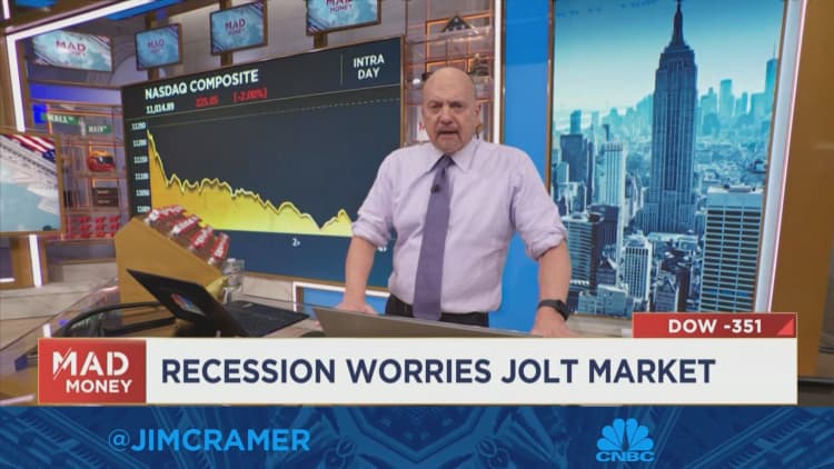 Jim Cramer sobre por qué los inversores deberían confiar en la capacidad del presidente de la Fed, Jerome Powell, para vencer la inflación