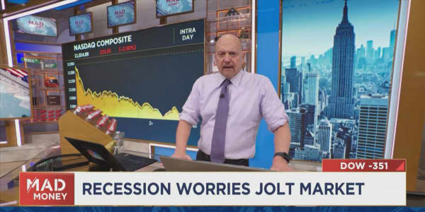 Jim Cramer on why investors should trust Fed Chairman Jerome Powell's ability to beat inflation