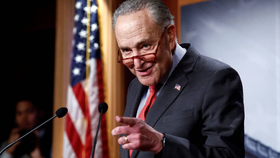 U.S. Senate Majority Leader Chuck Schumer (D-NY), holds a news conference to discuss the expanded Democratic majority in the Senate for the next Congress, on Capitol Hill in Washington, December 7, 2022. REUTERS/Evelyn Hockstein