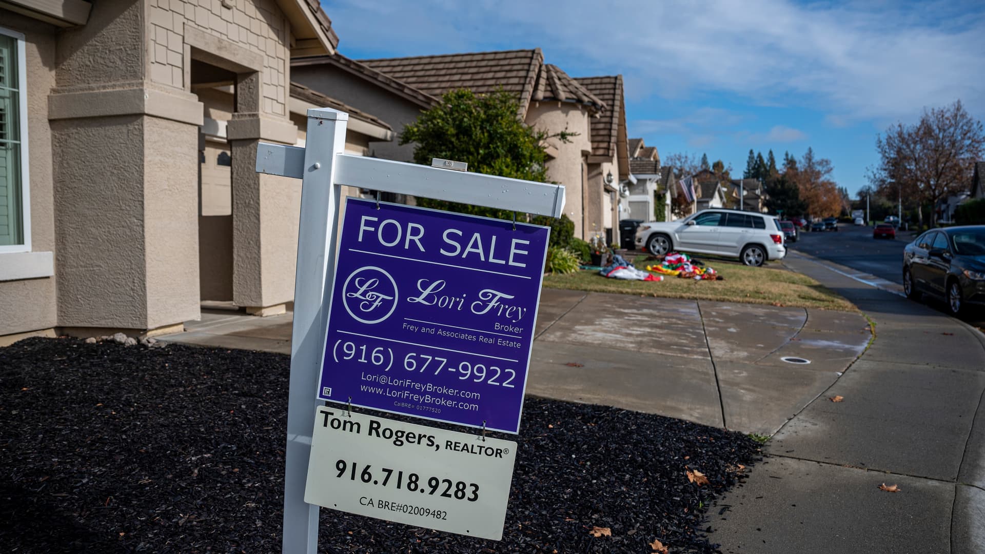Home price gains weakened sharply to end 2022: S&P Case-Shiller