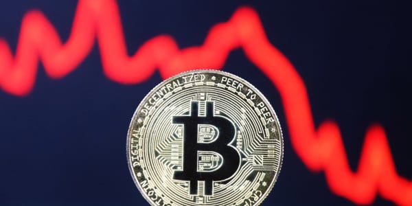Bitcoin drops below $26,000 after SEC sues crypto exchange Binance