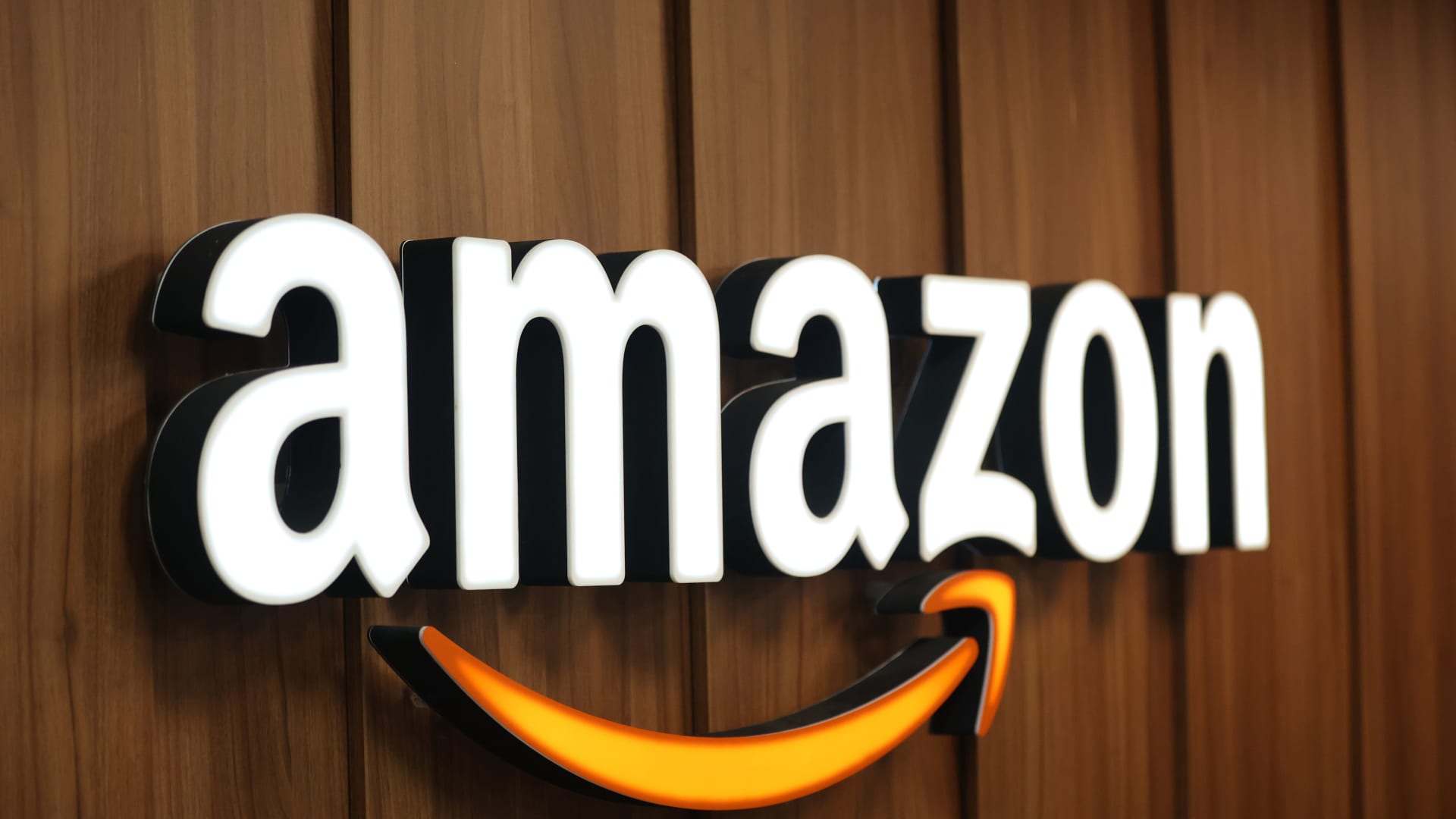 Amazon to invest up to $4 billion in Anthropic, a rival to ChatGPT developer OpenAI