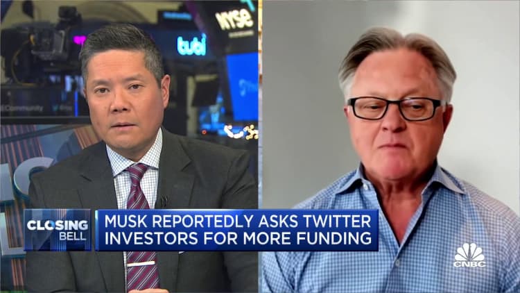 Elon Musk's ownership of Twitter has been surprisingly chaotic, says Lerer Hippeau's Eric Hippeau