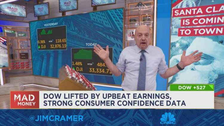 Earnings from Nike and FedEx offer a key lesson for investors, says Jim Cramer