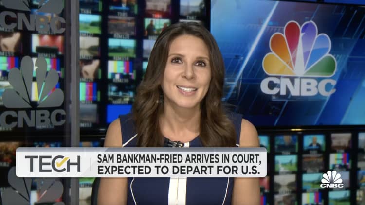 Sam Bankman-Fried consents to U.S. extradition, pending hearing
