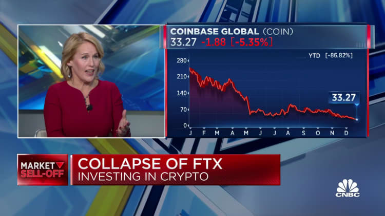 Coinbase still has upside despite FTX collapse, says SVB MoffettNathanson's Lisa Ellis