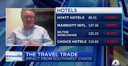 Hotel stocks normally benefit from large airline cancellations like Southwest, says Truist's Scholes