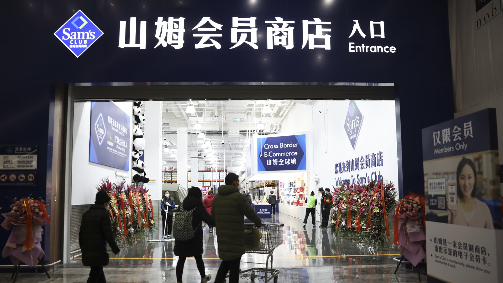 Ankieta wykazała, że ​​większość chińskich kupujących bardzo ostrożnie podchodzi do wychodzenia z domu