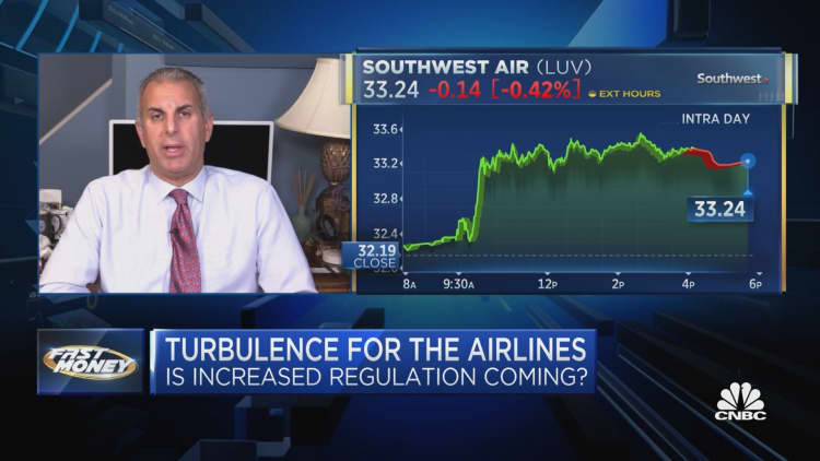 Southwest Airlines di bawah penelitian di tengah-tengah huru-hara perjalanan percutian