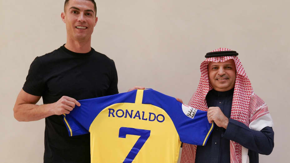 Just In: Ronaldo Landed In Riyad, Saudi Arabia For Al-Nasr Unveiling