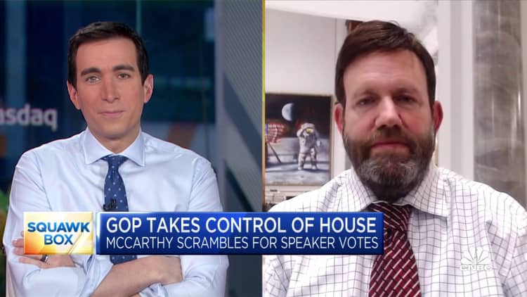 House speaker race appears to be pulling apart the GOP, says Frank Luntz