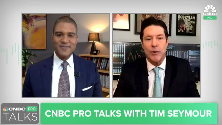 CNBC Pro Talks: "Fast Money" trader Tim Seymour reveals what he's buying in the new year