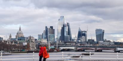 UK economy ekes out growth in November surprise — but recession still seen as inevitable