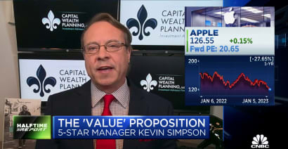 Investors should look to build a position in Apple now, says Capital Wealth Planning's Kevin Simpson