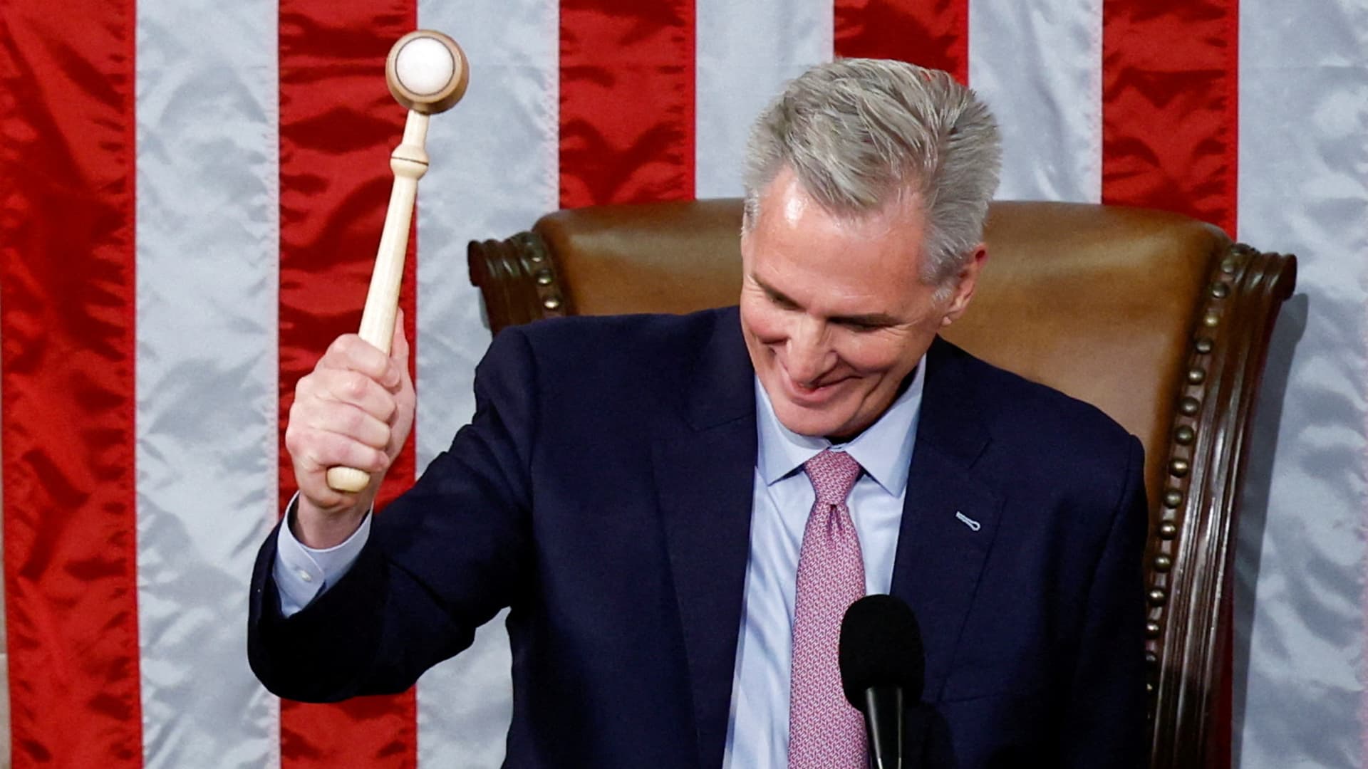 Speaker of the House Kevin McCarthy (R-CA) bangs the Speaker's gavel for the first time after being elected the next Speaker of the U.S. House of Representatives in a late night 15th round of voting on the fourth day of the 118th Congress at the U.S. Capitol in Washington, U.S., January 7, 2023. 