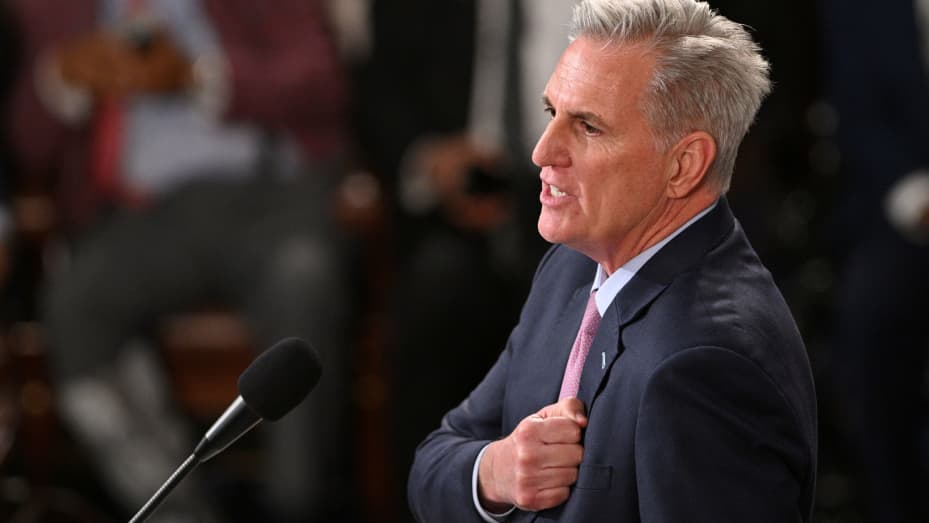 Speaker of the House Kevin McCarthy (R-CA) addresses the House of Representatives for the first time after being elected Speaker of the U.S. House of Representatives in a late night 15th round of voting on the fourth day of the 118th Congress at the U.S. Capitol in Washington, U.S., January 7, 2023. REUTERS/Jon Cherry