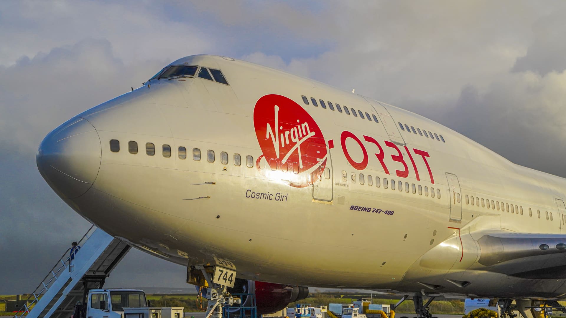 Bankrupt rocket company Virgin Orbit is shutting down after selling its facility leases and equipment to a trio of aerospace companies in an auction, 