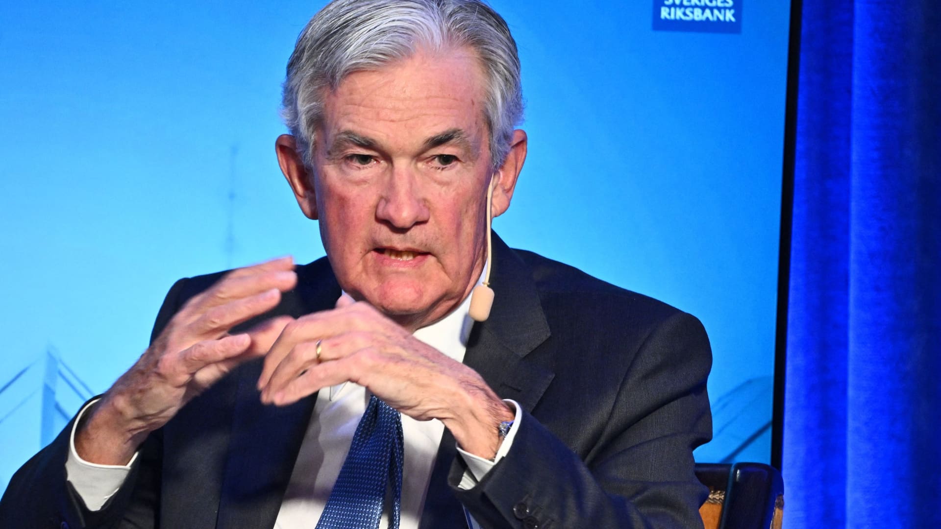 Powell reiterates Fed is not going to become a 'climate policymaker'